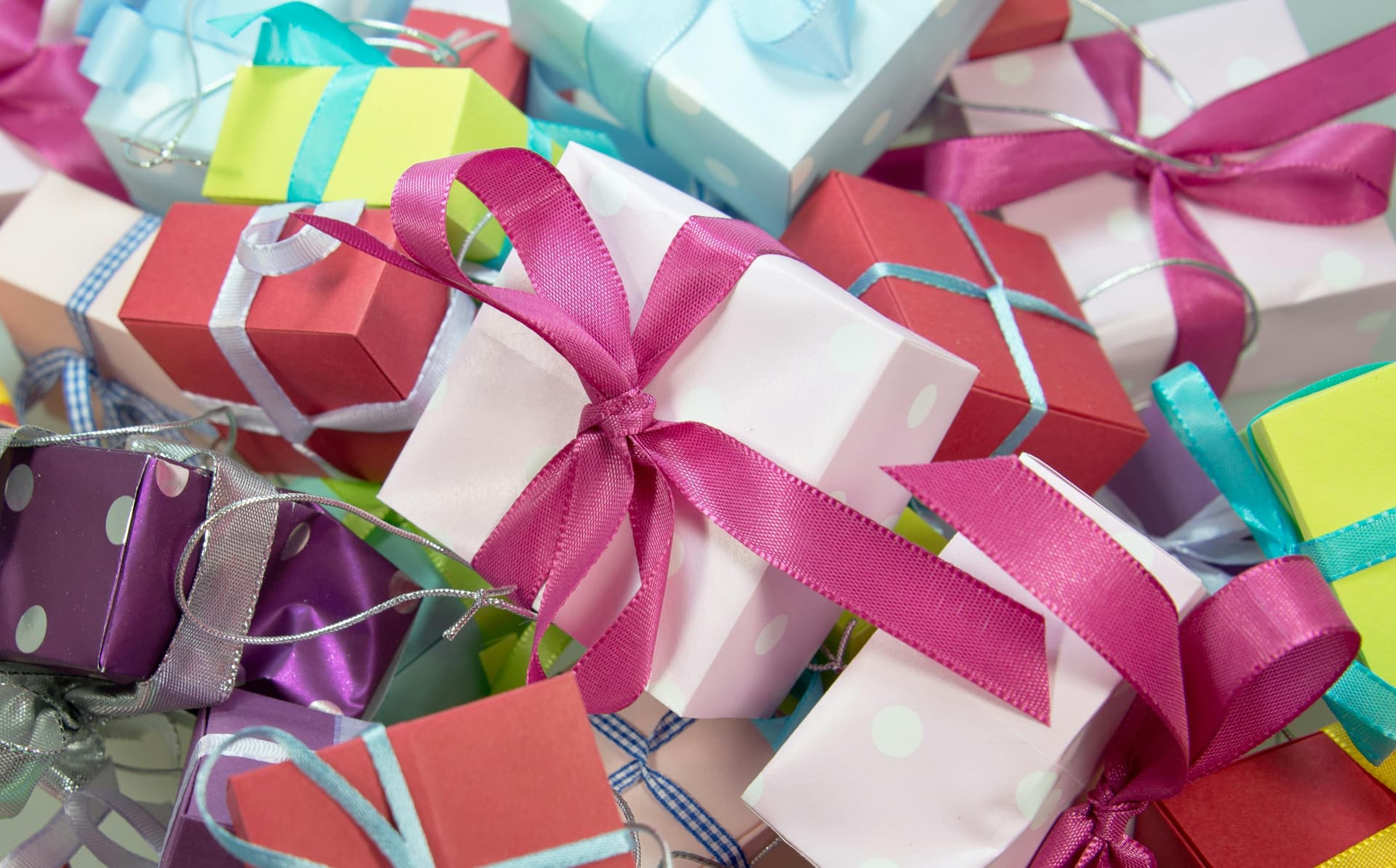 Gift Wrap and Tissue Paper
